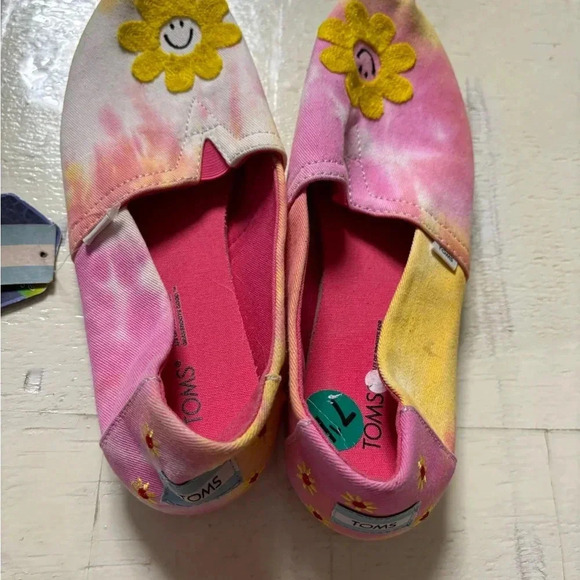 Toms Pink and Yellow Floral Flats - Picture 3 of 6